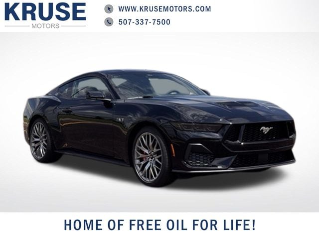 2026 Ford Mustang GT Premium Fastback's photo