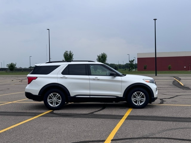 Used 2020 Ford Explorer XLT with VIN 1FMSK8DH1LGA60815 for sale in Marshall, Minnesota