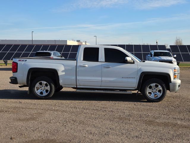 Used 2015 Chevrolet Silverado 1500 2LT with VIN 1GCVKREC8FZ215444 for sale in Marshall, Minnesota