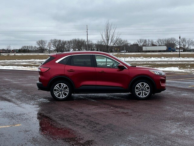 Used 2022 Ford Escape SEL with VIN 1FMCU9H66NUB51449 for sale in Marshall, Minnesota