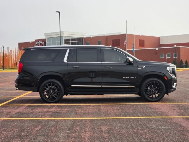 Used 2023 GMC Yukon XL Denali with VIN 1GKS2JKL3PR534118 for sale in Marshall, Minnesota