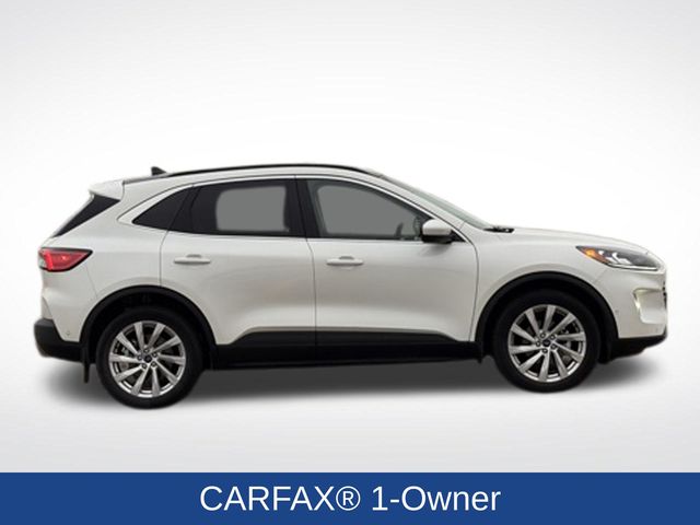 Used 2022 Ford Escape Titanium with VIN 1FMCU9J94NUB47727 for sale in Marshall, Minnesota