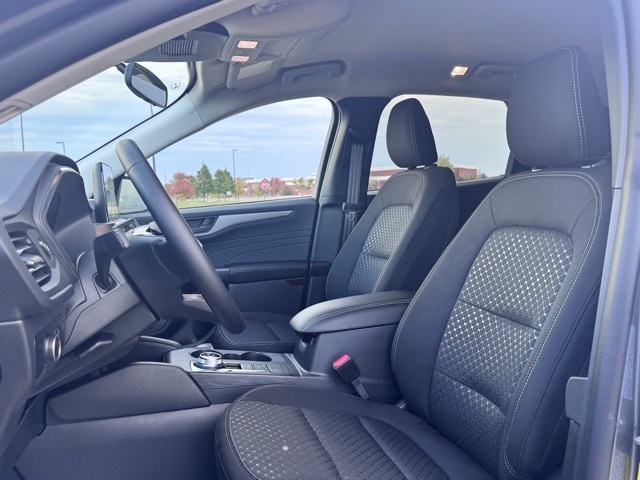 2026 Ford Escape Active photo 3