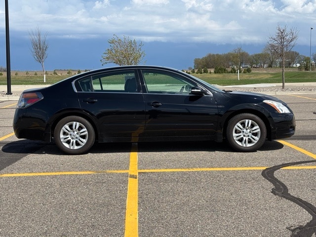 Used 2011 Nissan Altima S with VIN 1N4AL2AP5BC141169 for sale in Marshall, Minnesota
