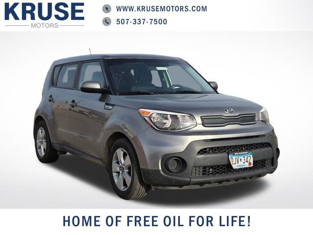 2017 Kia Soul 1.6L Base 6 A/T's photo