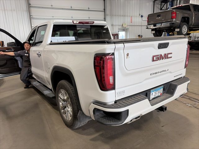 Used 2022 GMC Sierra 1500 Denali Denali with VIN 1GTUUGED7NZ548655 for sale in Marshall, Minnesota