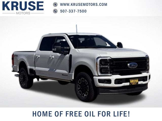 2026 Ford F-250 Platinum 4x4 Crew Cab 8' Box's photo