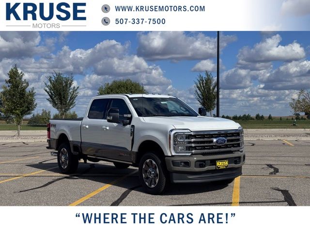 2026 Ford F-350 Super Duty King Ranch's photo