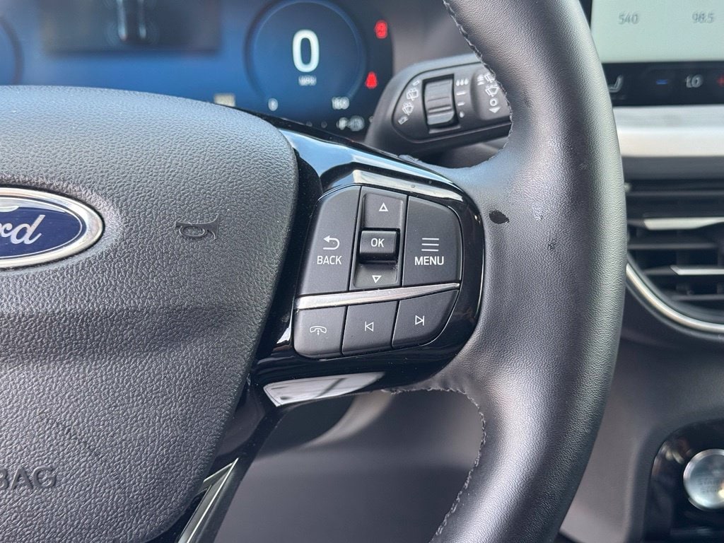2025 Ford Escape Platinum - Photo 13