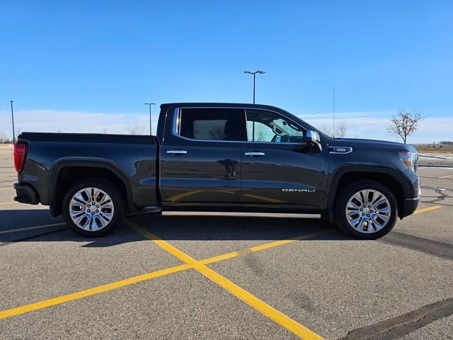 Used 2021 GMC Sierra 1500 Denali with VIN 1GTU9FET0MZ189537 for sale in Marshall, Minnesota