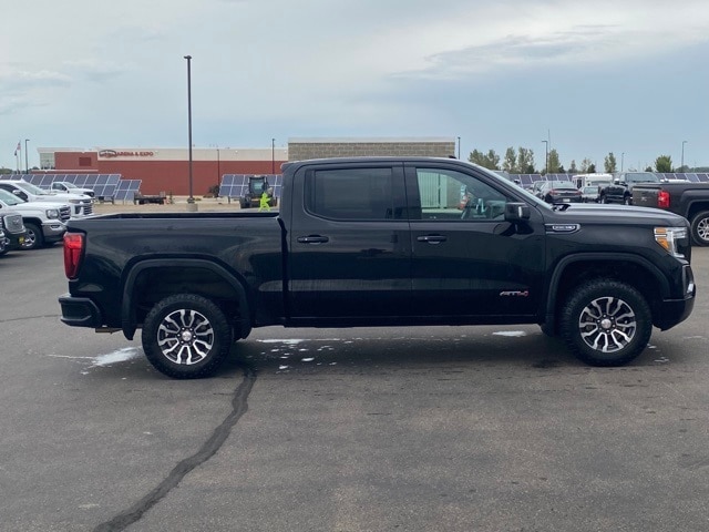 Used 2021 GMC Sierra 1500 AT4 with VIN 3GTP9EED1MG354186 for sale in Marshall, Minnesota