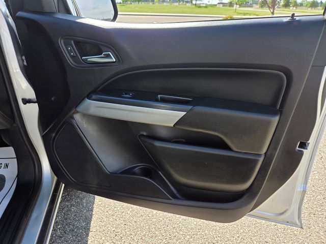 2018 Chevrolet Colorado LT - Photo 34