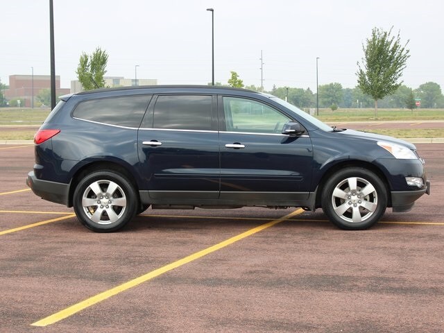 Used 2012 Chevrolet Traverse 1LT with VIN 1GNKRGED3CJ178879 for sale in Marshall, Minnesota
