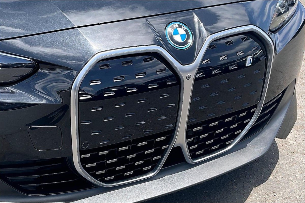 2023 BMW i4 35 - Photo 28