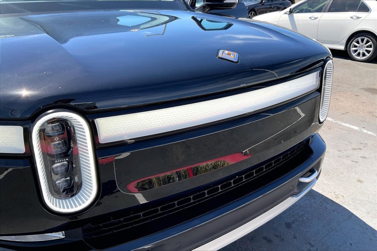 2024 Rivian R1S Adventure - Photo 29