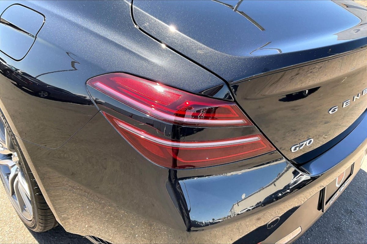 2025 GENESIS G70 Standard - Photo 26
