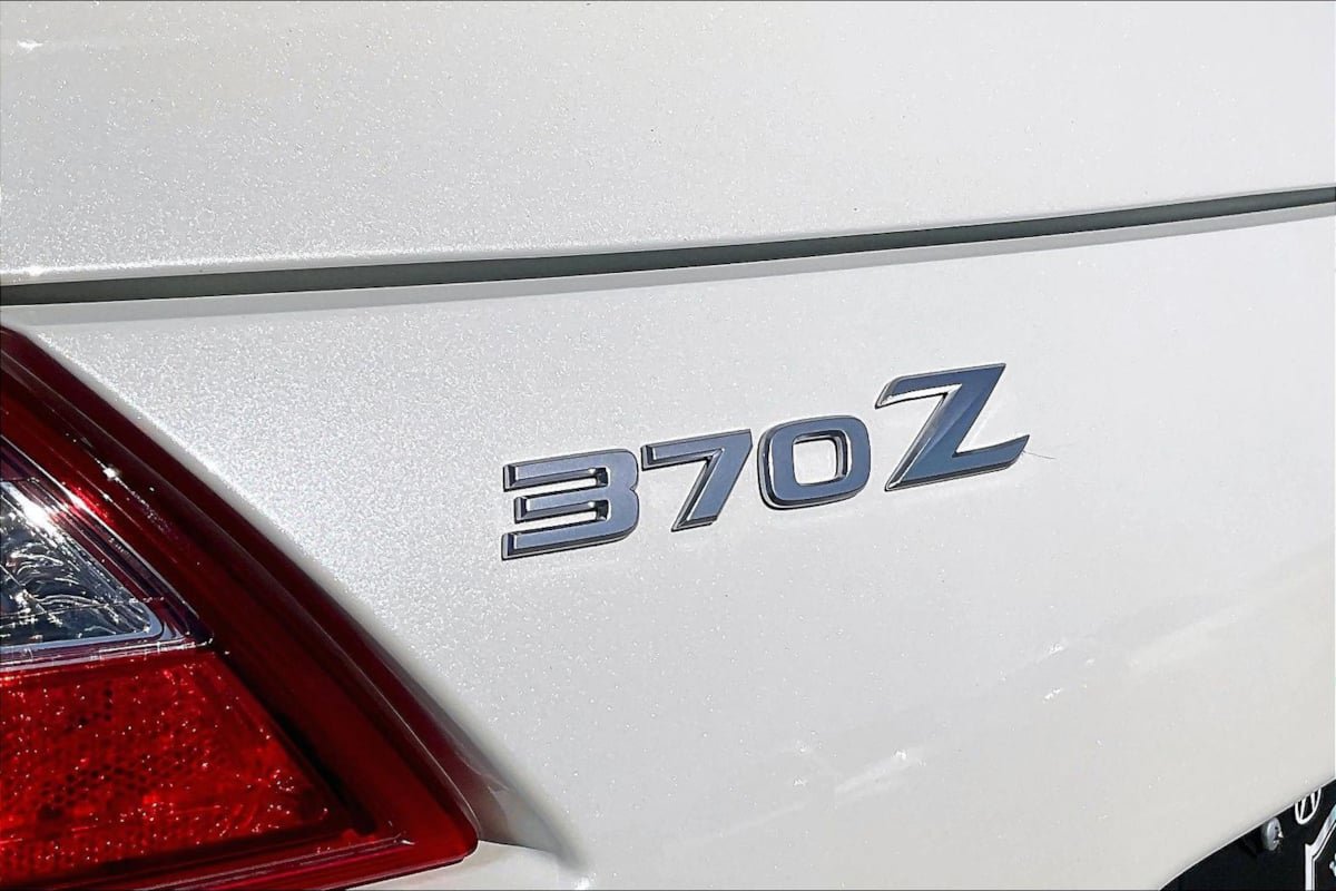 2020 Nissan 370Z Coupe Sport - Photo 8