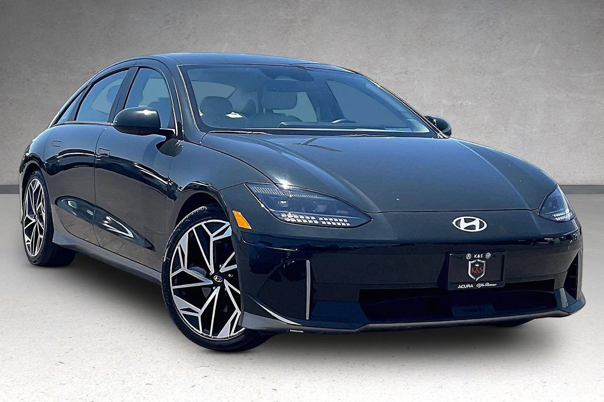 Used 2023 Hyundai IONIQ 6 SEL with VIN KMHM34AA9PA037989 for sale in San Diego, CA