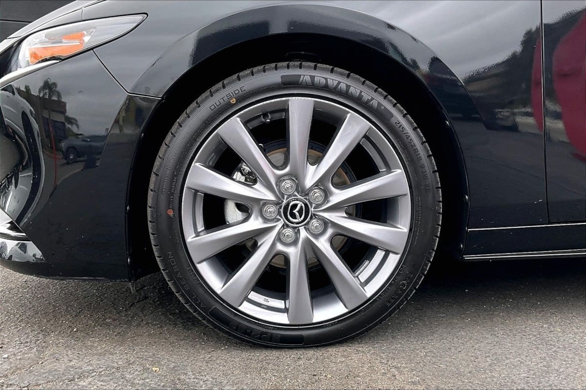 2025 Mazda Mazda3 Preferred - Photo 9