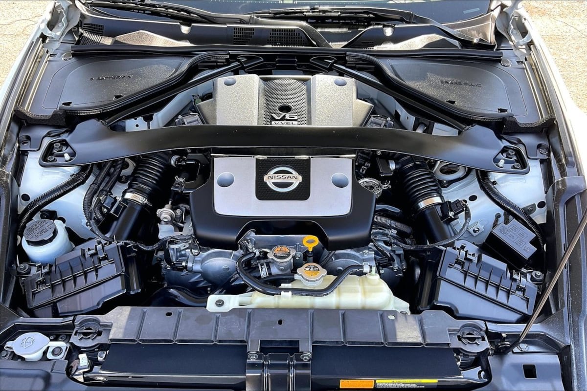 2020 Nissan 370Z Coupe Sport - Photo 10