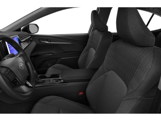 2025 Toyota Camry LE - Photo 8