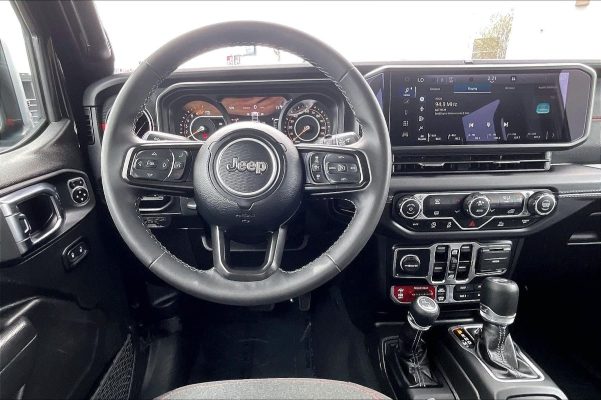 2025 Jeep Wrangler 4-Door Rubicon - Photo 5