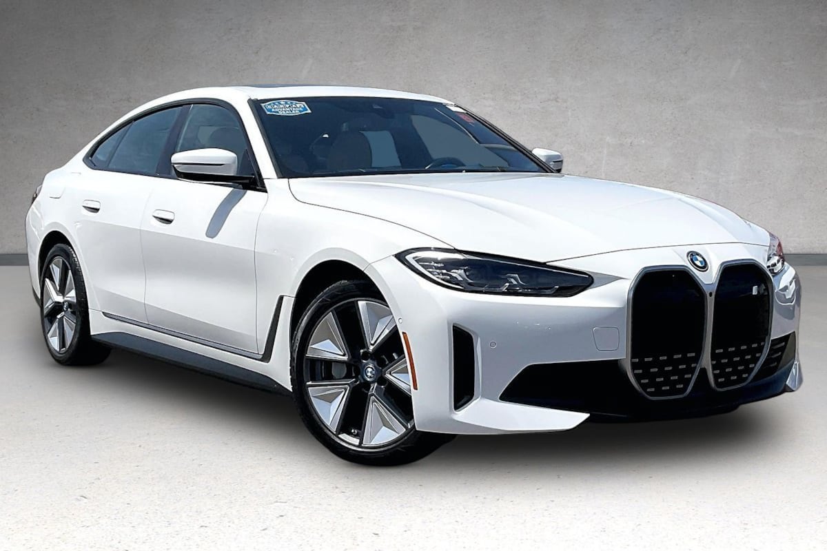 Used 2023 BMW i4 40 with VIN WBY73AW04PFP97989 for sale in San Diego, CA