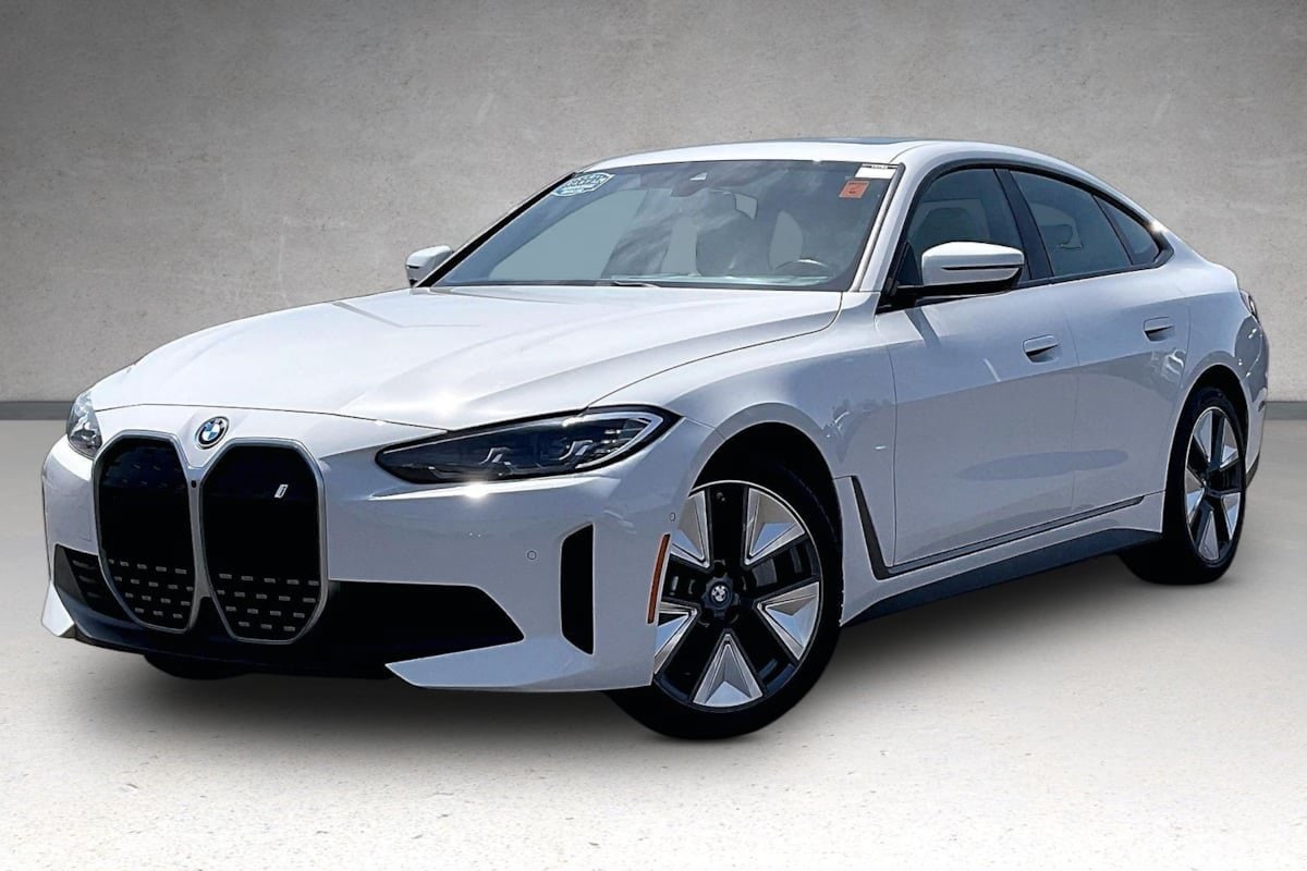 2023 BMW i4