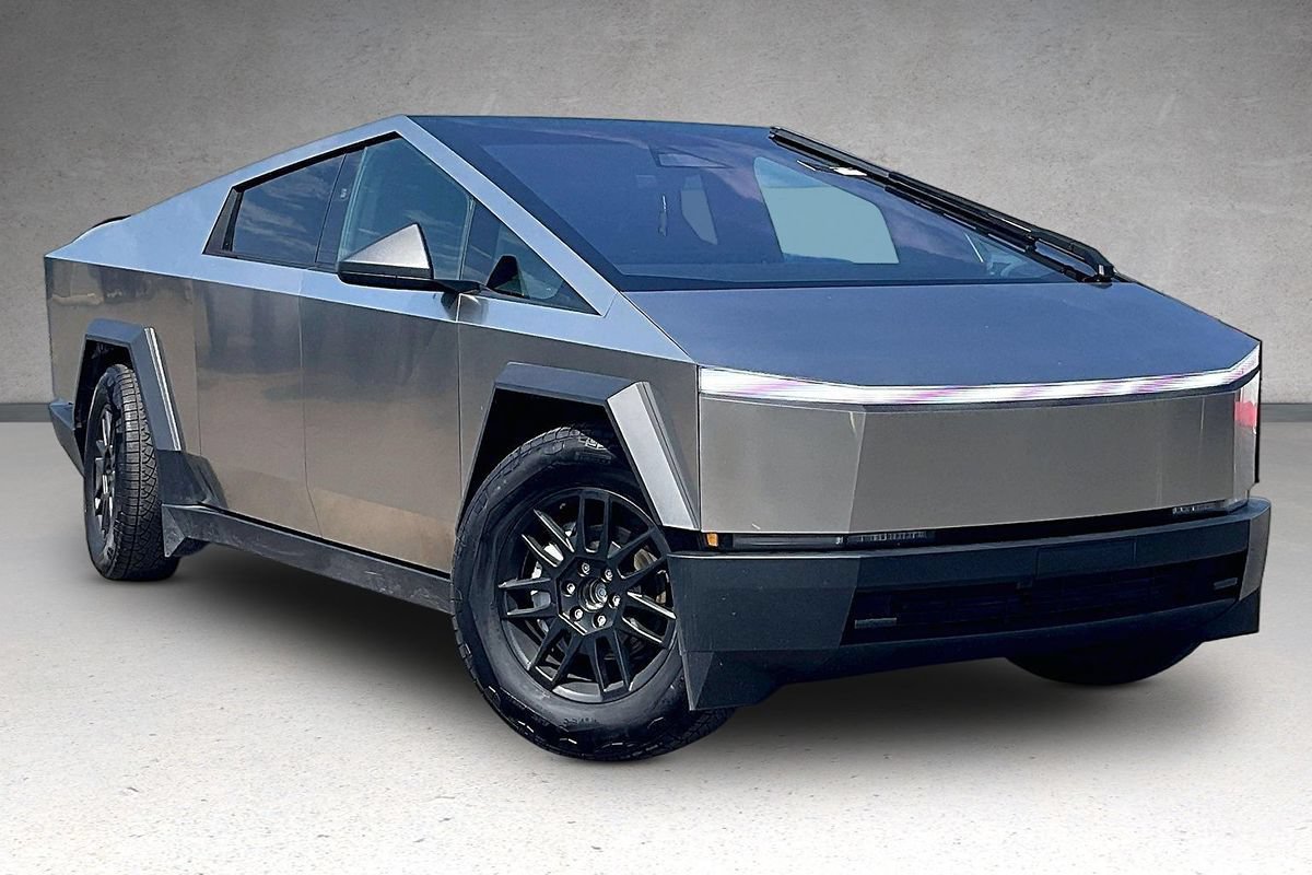 Used 2026 Tesla Cybertruck Base with VIN 7G2CEHEDXTA088323 for sale in San Diego, CA