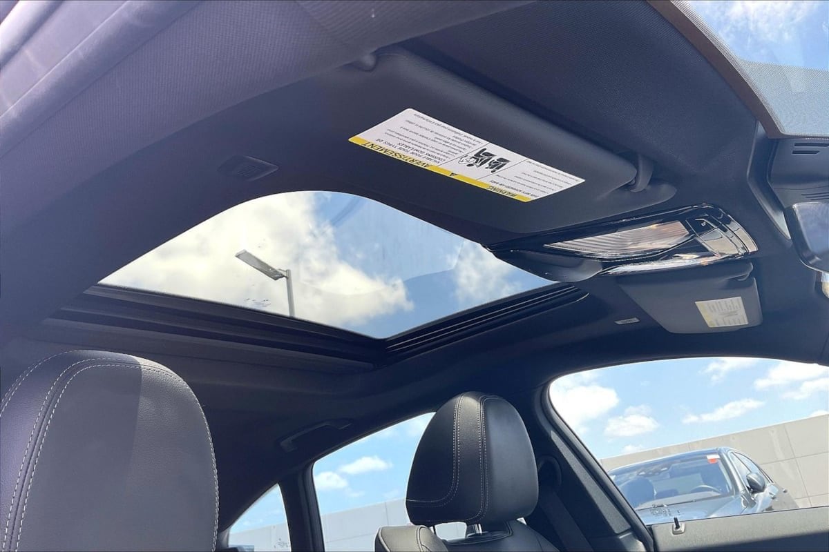 2023 BMW i4 35 - Photo 20