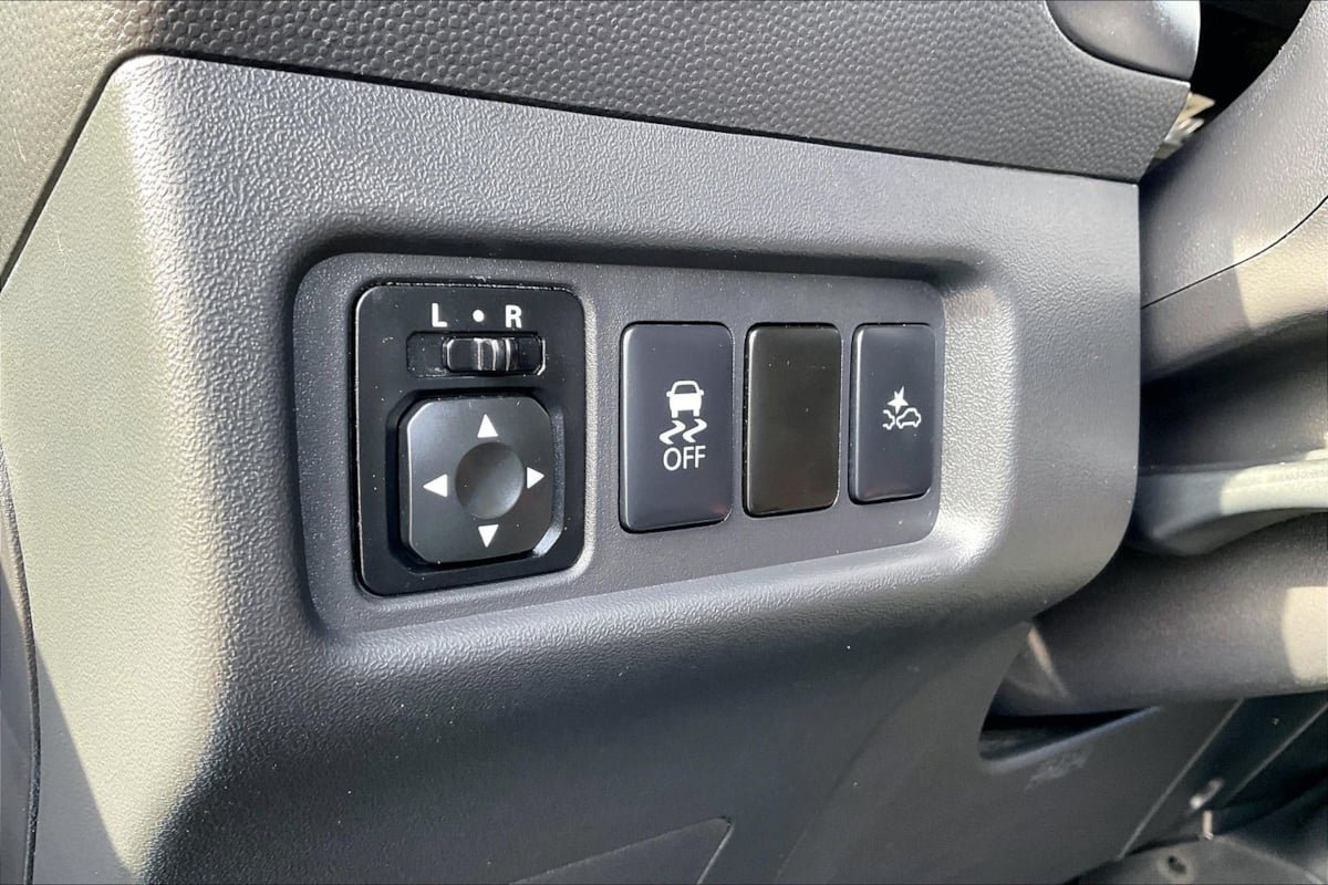 2024 Mitsubishi Mirage ES - Photo 36