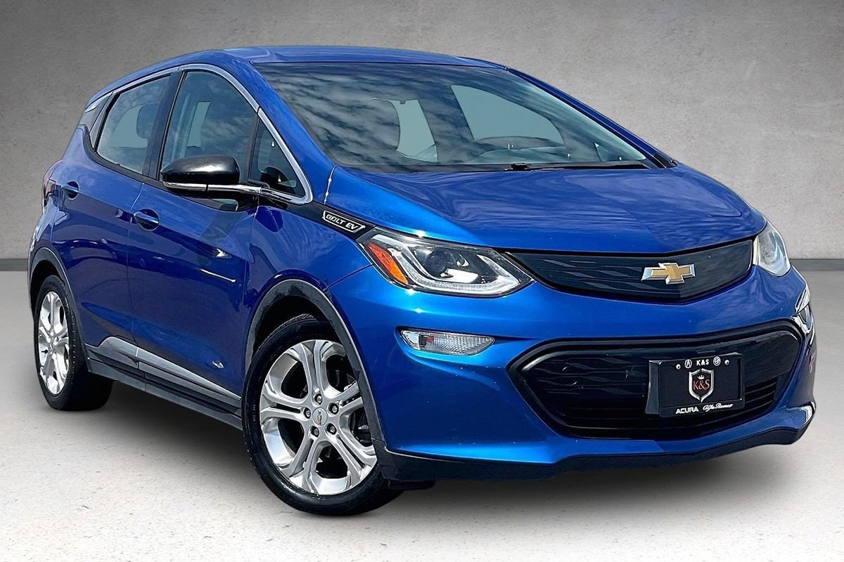 Used 2018 Chevrolet Bolt EV LT with VIN 1G1FW6S06J4138766 for sale in San Diego, CA