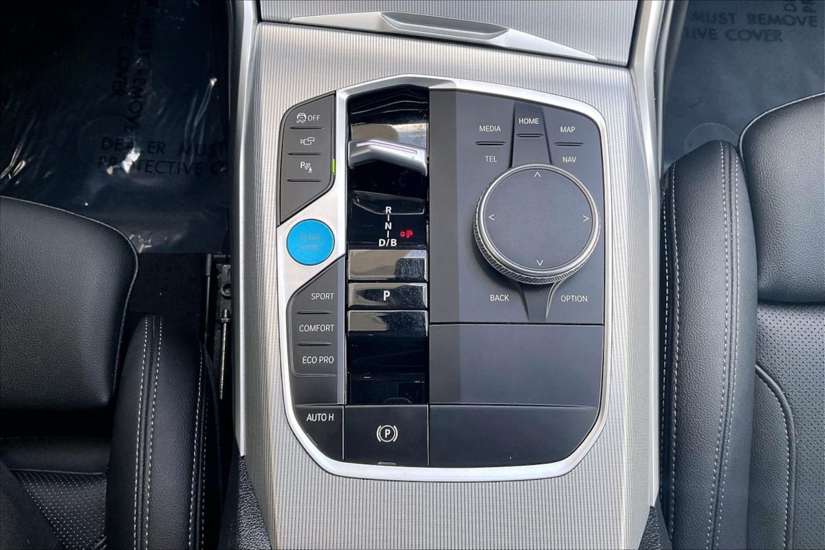 2023 BMW i4 35 - Photo 30