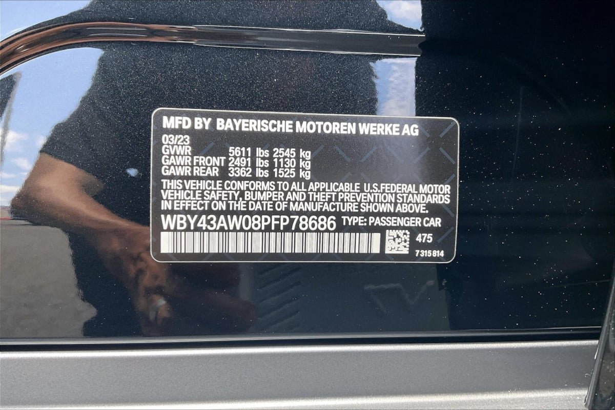2023 BMW i4 35 - Photo 33