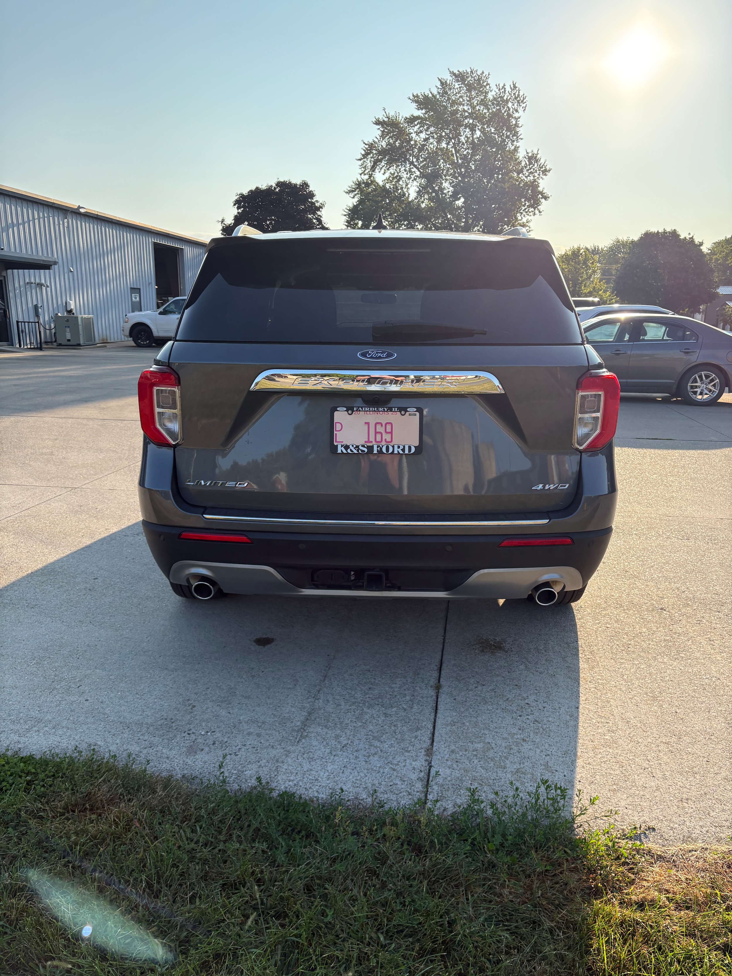 2023 Ford Explorer Limited - Photo 6