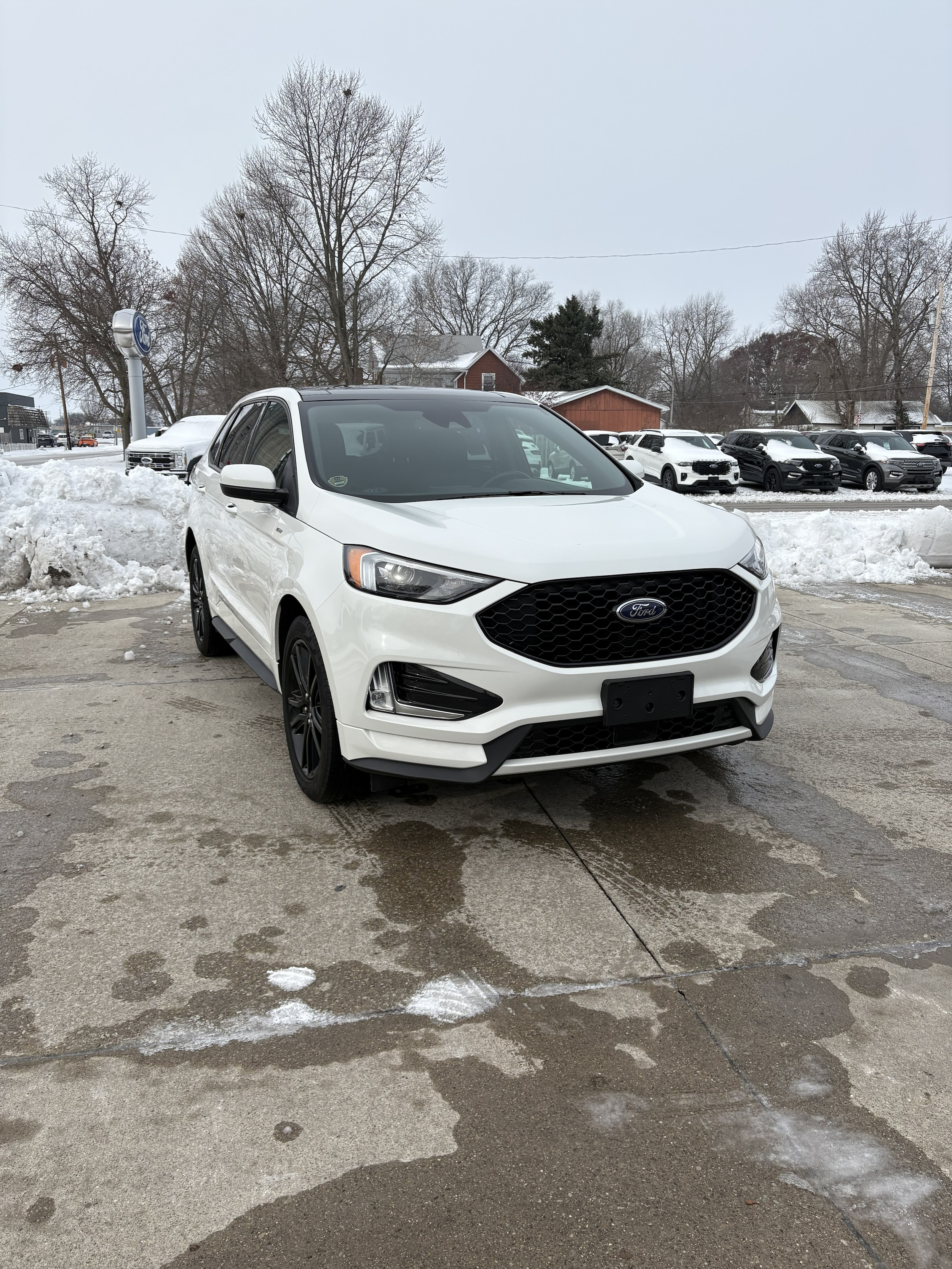 2022 Ford Edge ST-Line