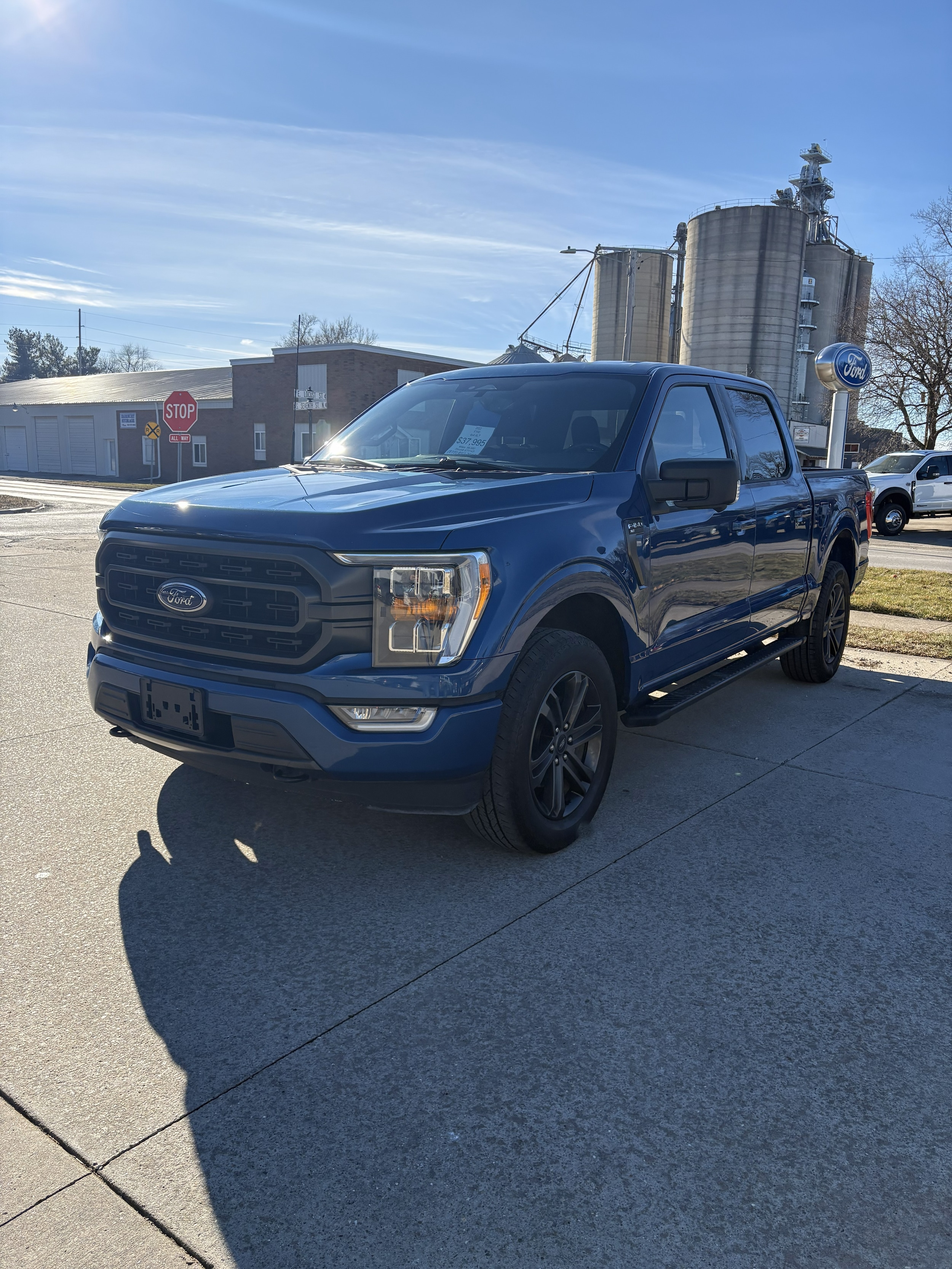 2022 Ford F-150 XLT - Photo 3