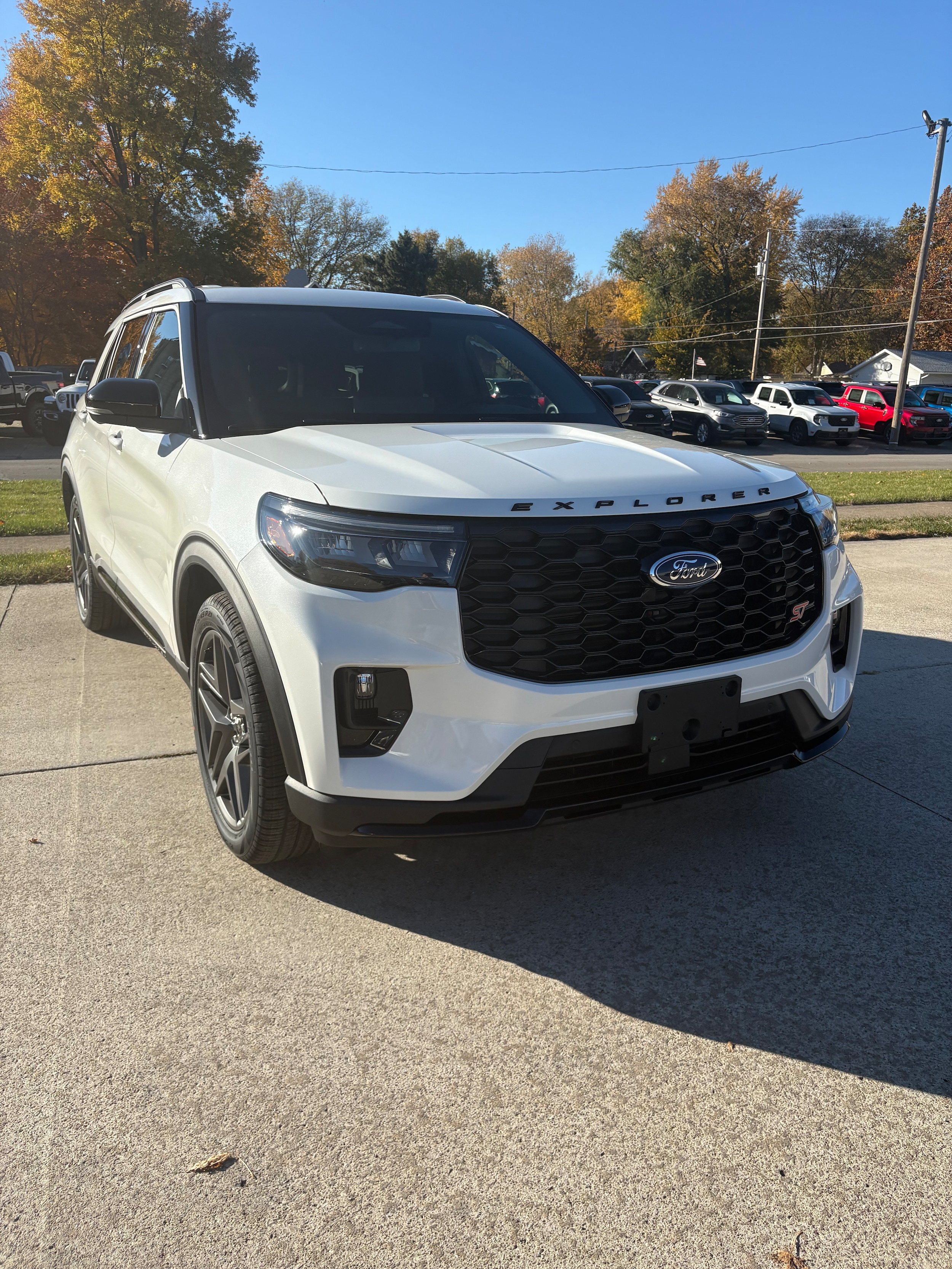 2026 Ford Explorer ST's photo