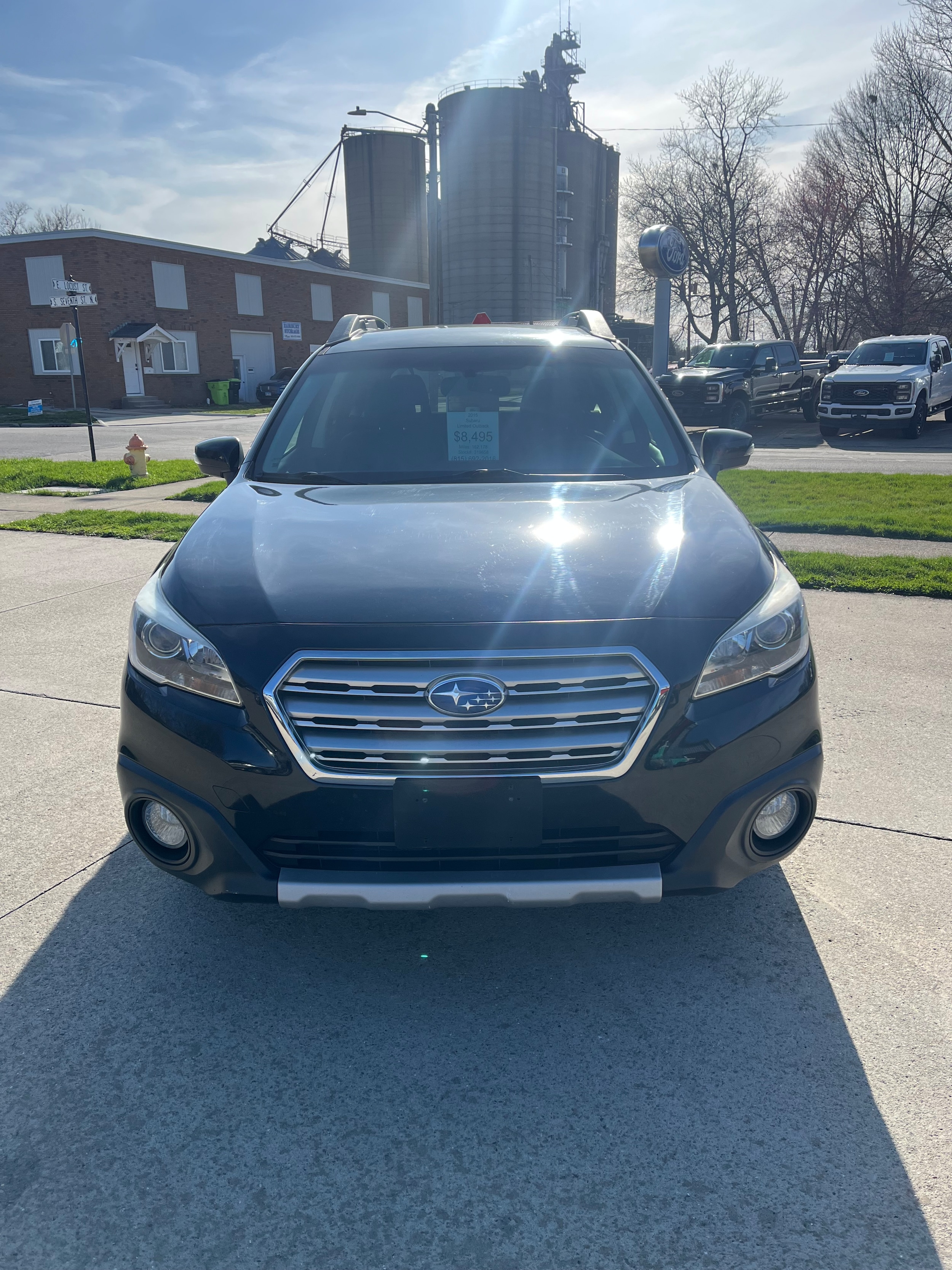 Used 2015 Subaru Outback Limited with VIN 4S4BSBJC1F3319658 for sale in Fairbury, IL