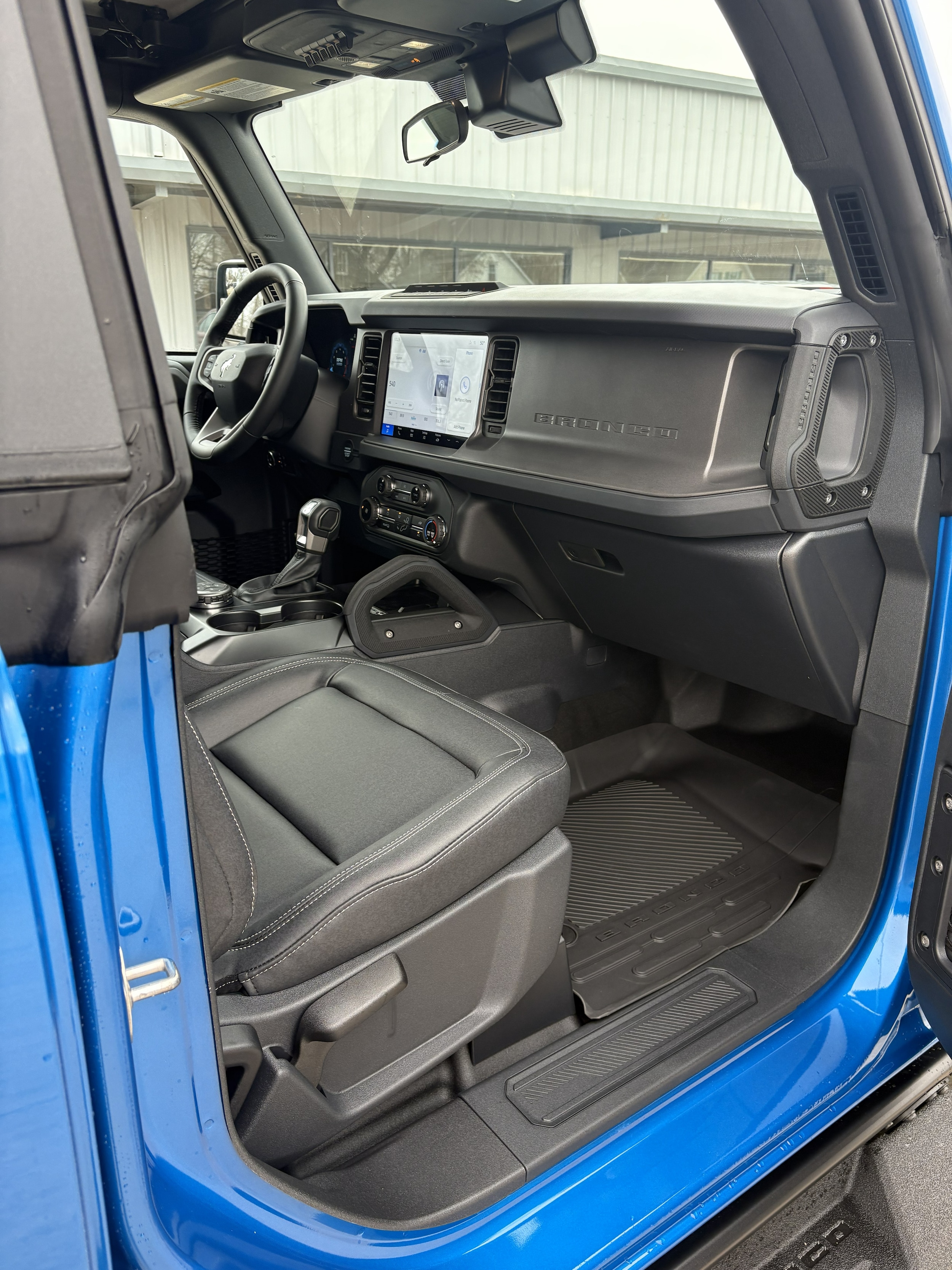 2025 Ford Bronco 4-Door Badlands - Photo 9