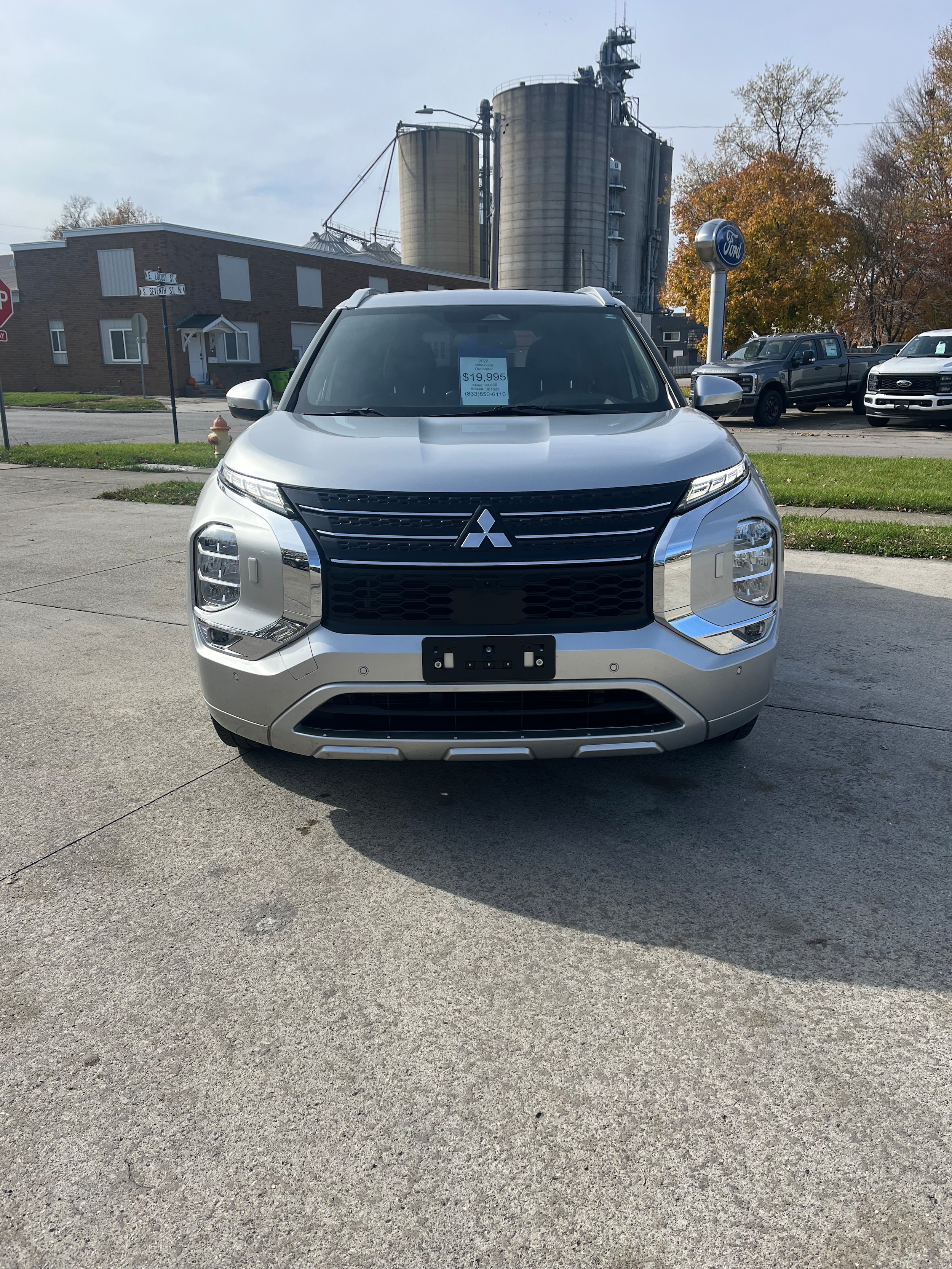 Used 2022 Mitsubishi Outlander SEL with VIN JA4J4VA81NZ007823 for sale in Fairbury, IL