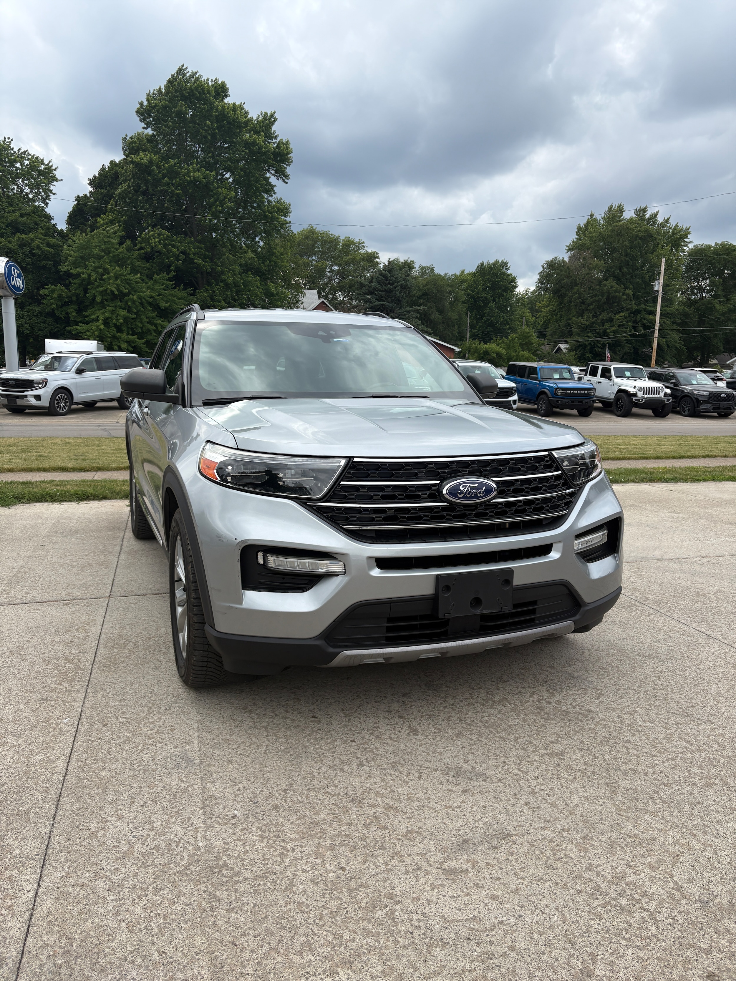 2020 Ford Explorer XLT 4WD's photo