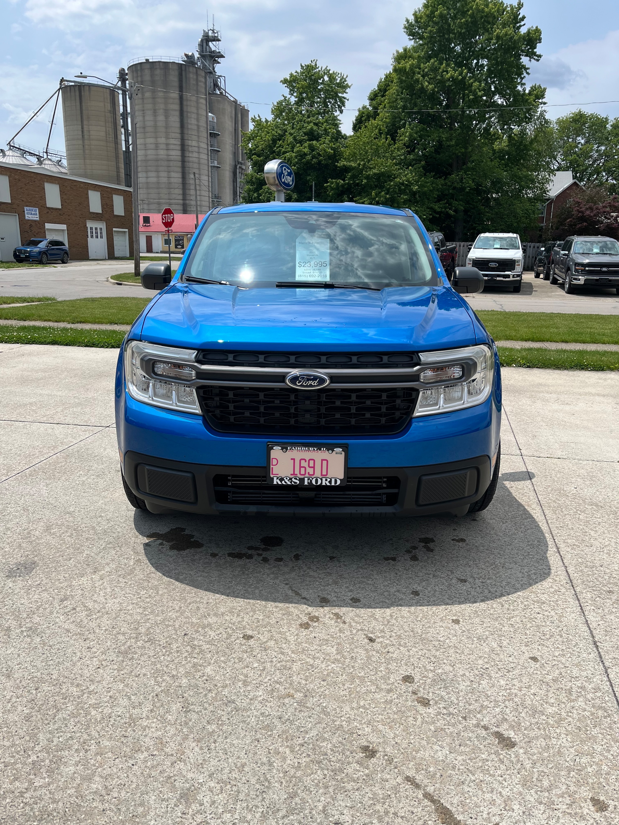 Used 2022 Ford Maverick XLT with VIN 3FTTW8E94NRB14723 for sale in Fairbury, IL