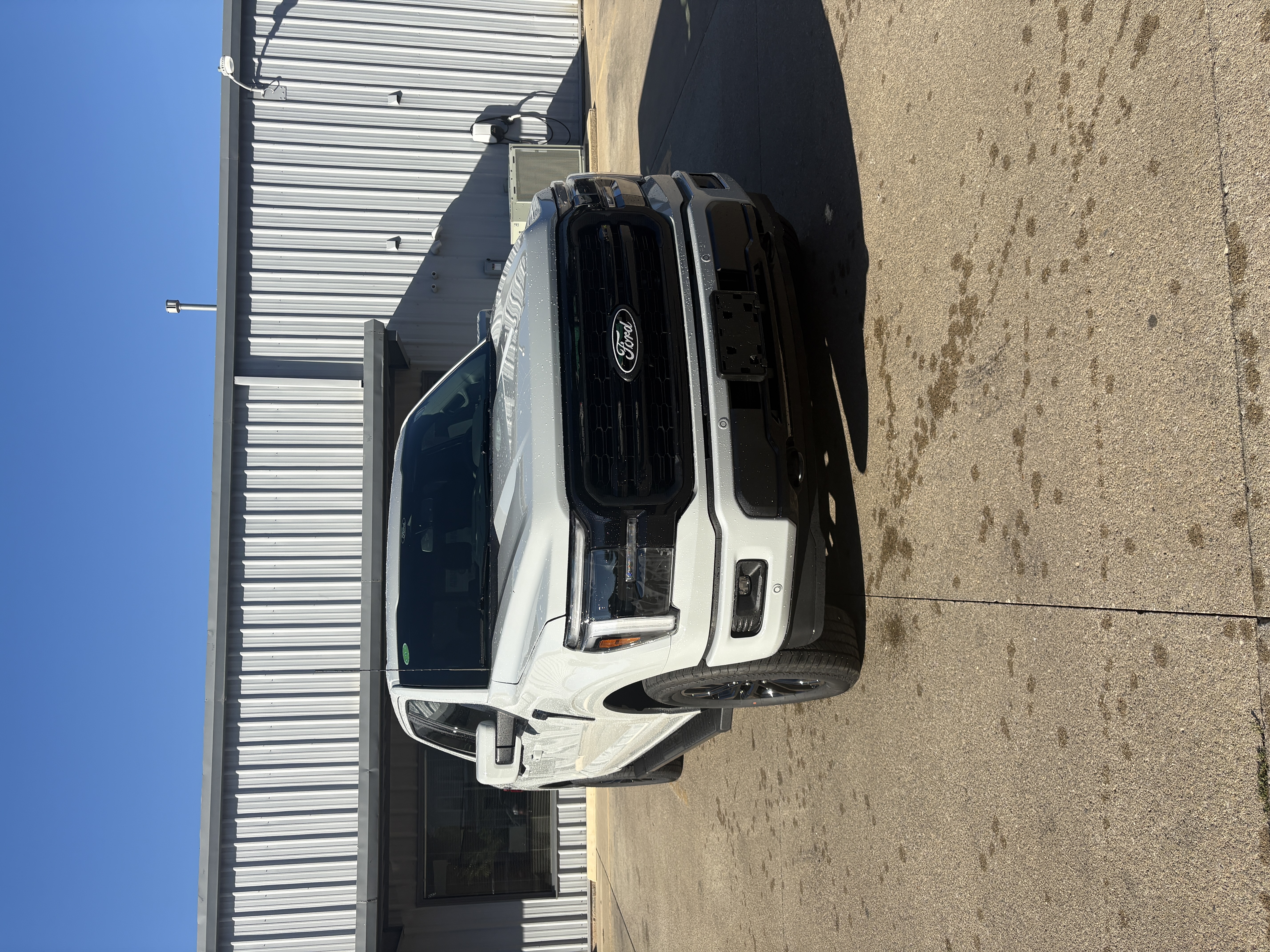 2026 Ford F-150 LARIAT Crew Cab