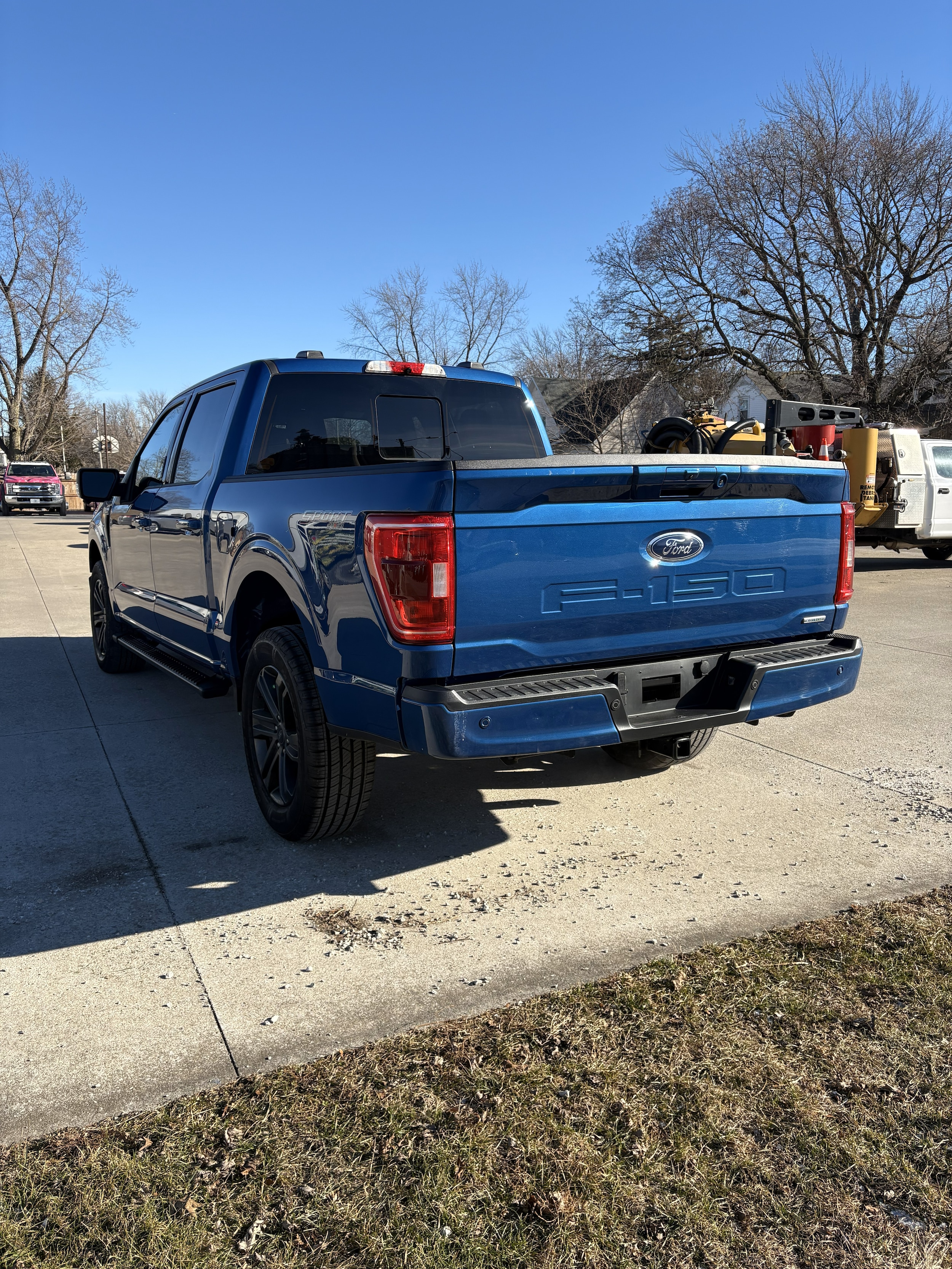 2022 Ford F-150 XLT - Photo 5