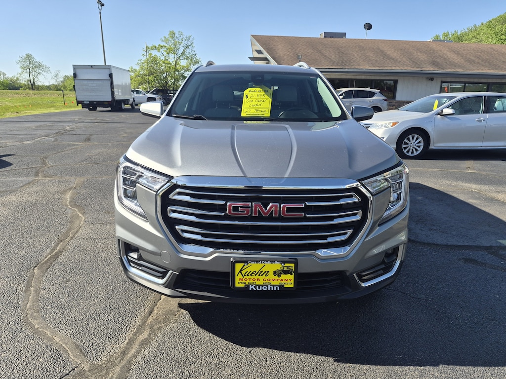 Used 2024 GMC Terrain SLT SUV