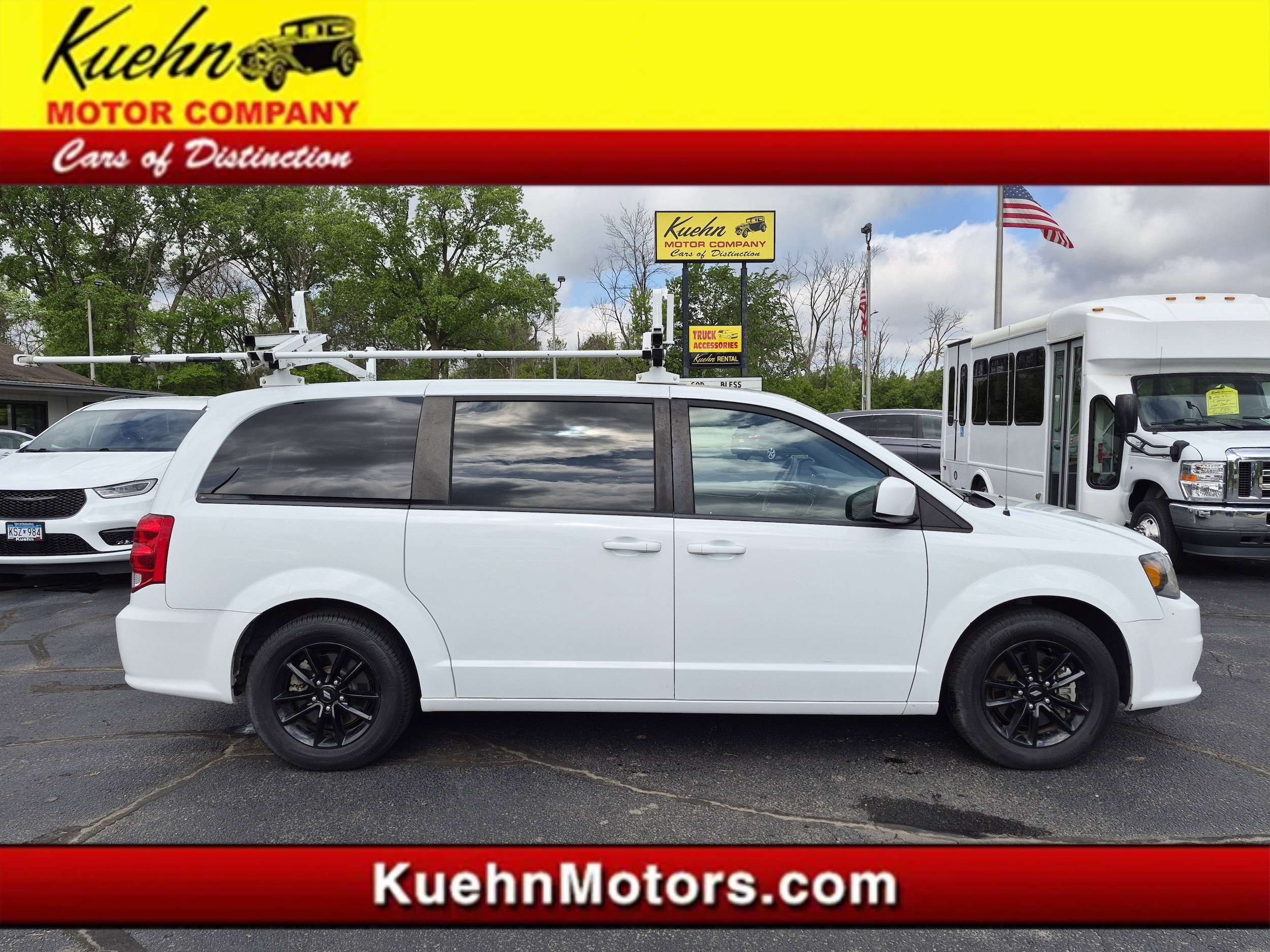 2019 Dodge Grand Caravan SE Plus's photo