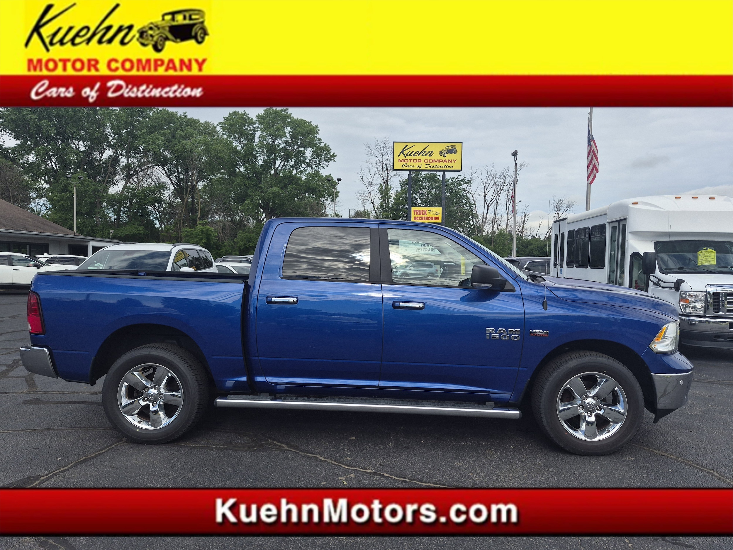 2018 RAM 1500 Big Horn 4x4 Crew Cab 5'7's photo
