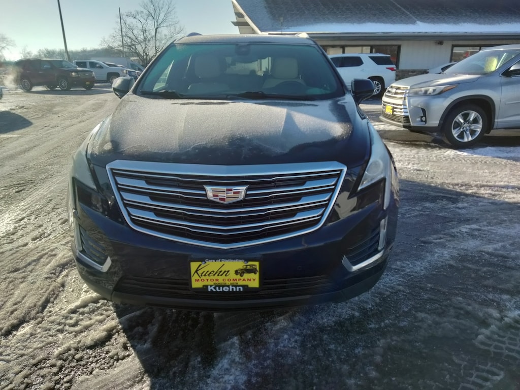 Used 2017 CADILLAC XT5 Luxury SUV