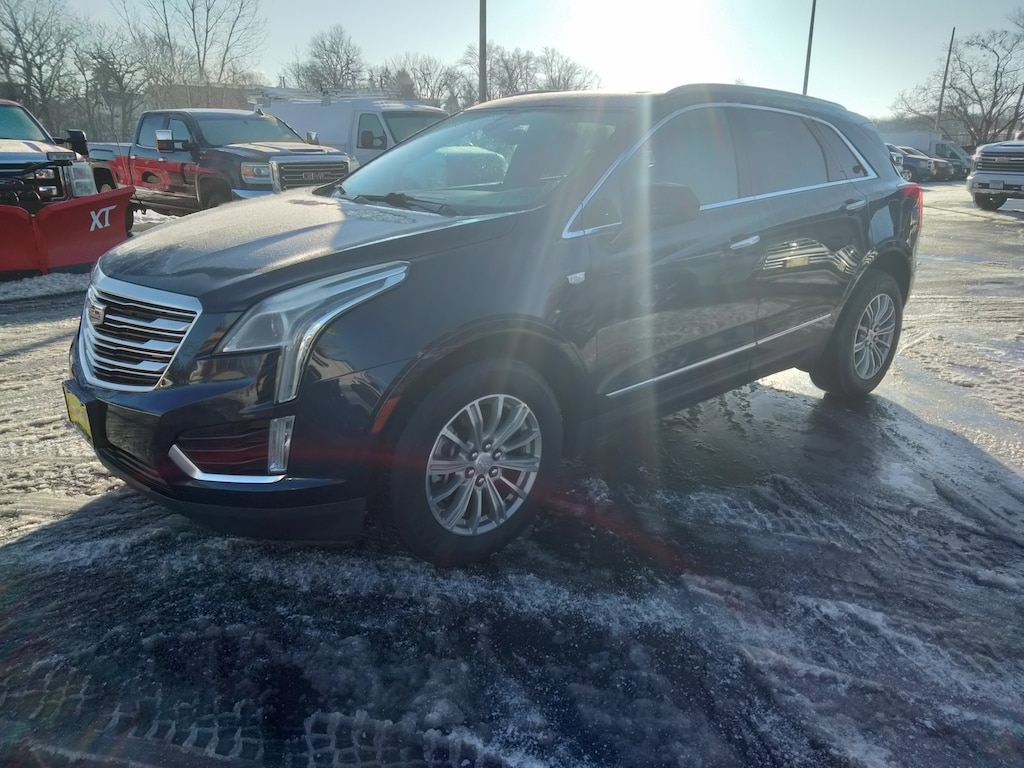 Used 2017 CADILLAC XT5 Luxury SUV